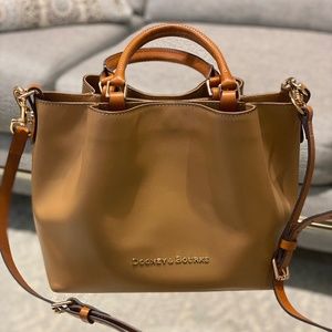 Dooney & Bourke City Barlow Shoulder Bag - Tan/Natural